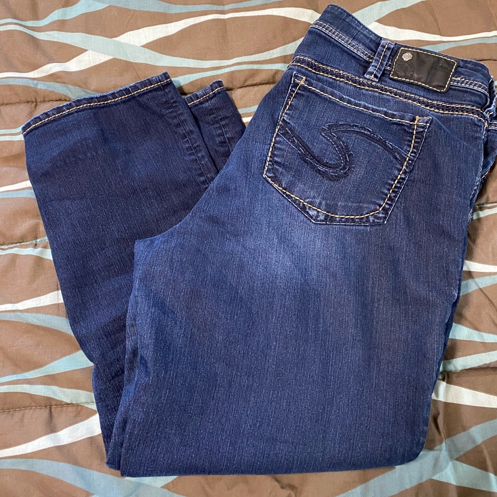 Women’s silver jeans capris